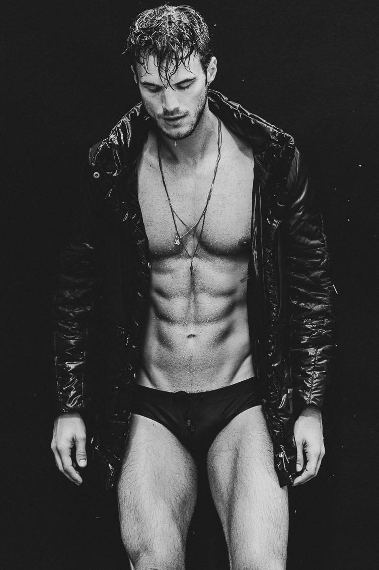 Alex Trevelin by Jeff Segenreich