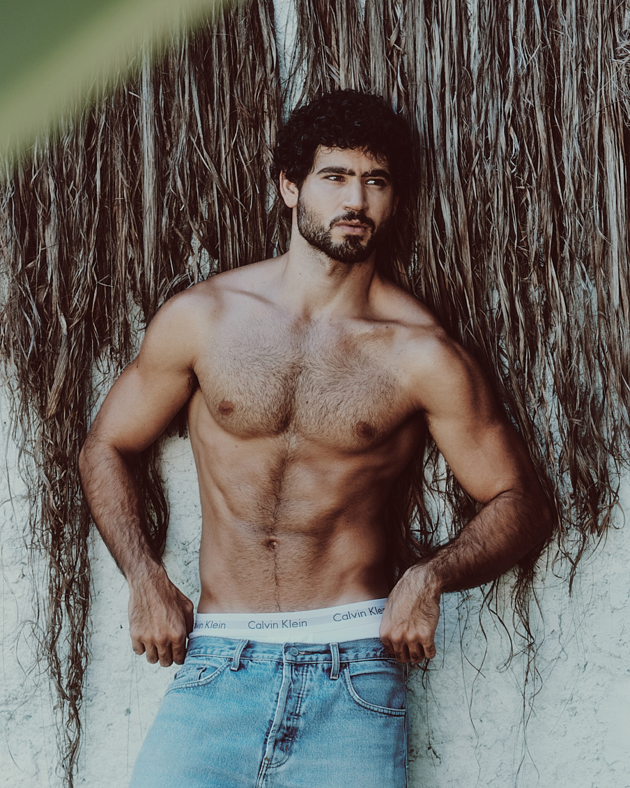 Filipe Renan by FRAM’s